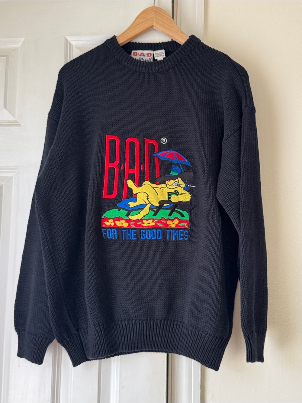 Vintage 90s B.A.D Wonder World Graphic Sweater – Dog Umbrella Cotton